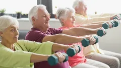 Ako sa v 60-ke znova cítiť na 40? Jednoduché cvičenia pre seniorov na posilnenie tela aj rovnováhy