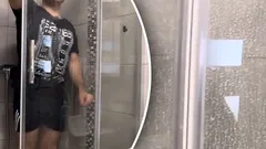 Lacno a účinne: ako sa navždy zbaviť škvŕn na sprchovom kúte