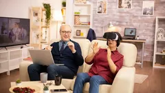 Počítačové hry a duševný rozvoj: Vedci vysvetlili, prečo je hranie po päťdesiatke prospešné